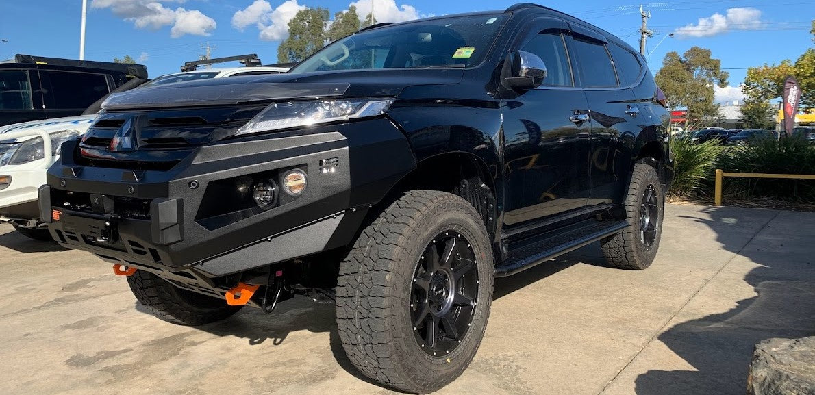 Lift kit pajero shop sport