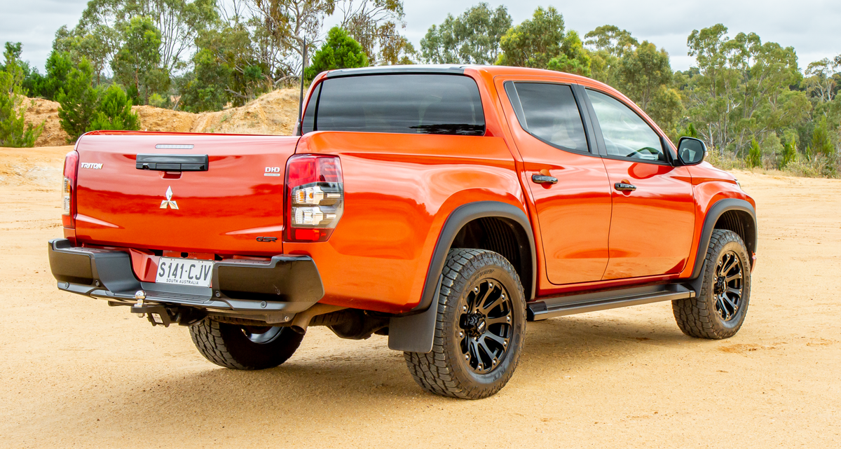 Milford Ult1mate Next Gen Towbar to suit Mitsubishi Triton MQ/MR (05/2015 to Current) - REAR STEP fitted vehicles